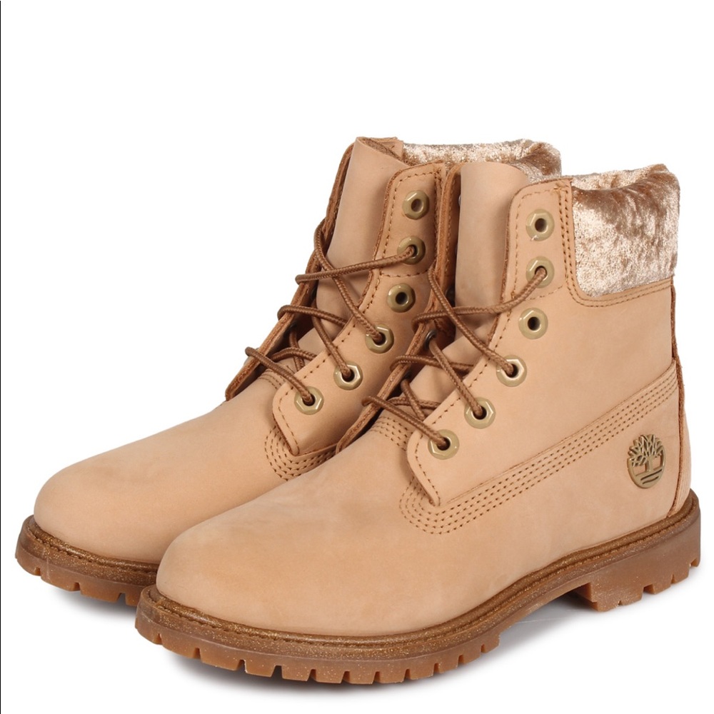🆕 Timberland women’s premium 6 in Waterproof boot. - Picture 7 of 8